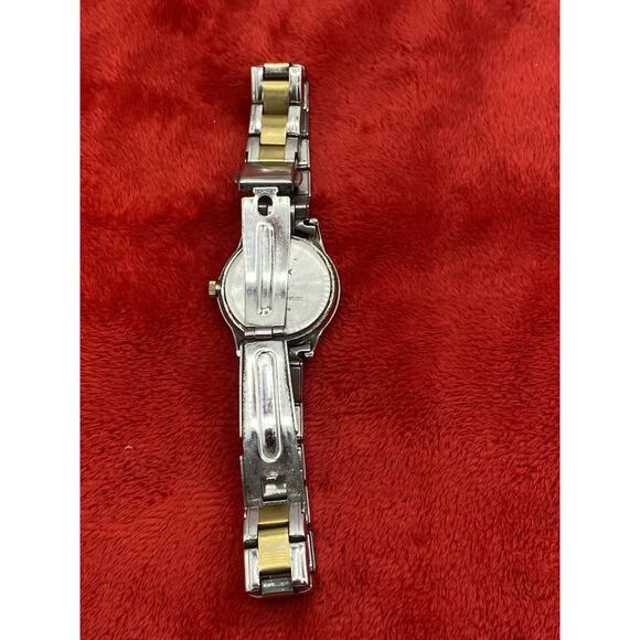 Timex Womens Porter Street 26mm Two Tone Watch T25771 Needs Service Gold /Silver - Picture 4 of 13